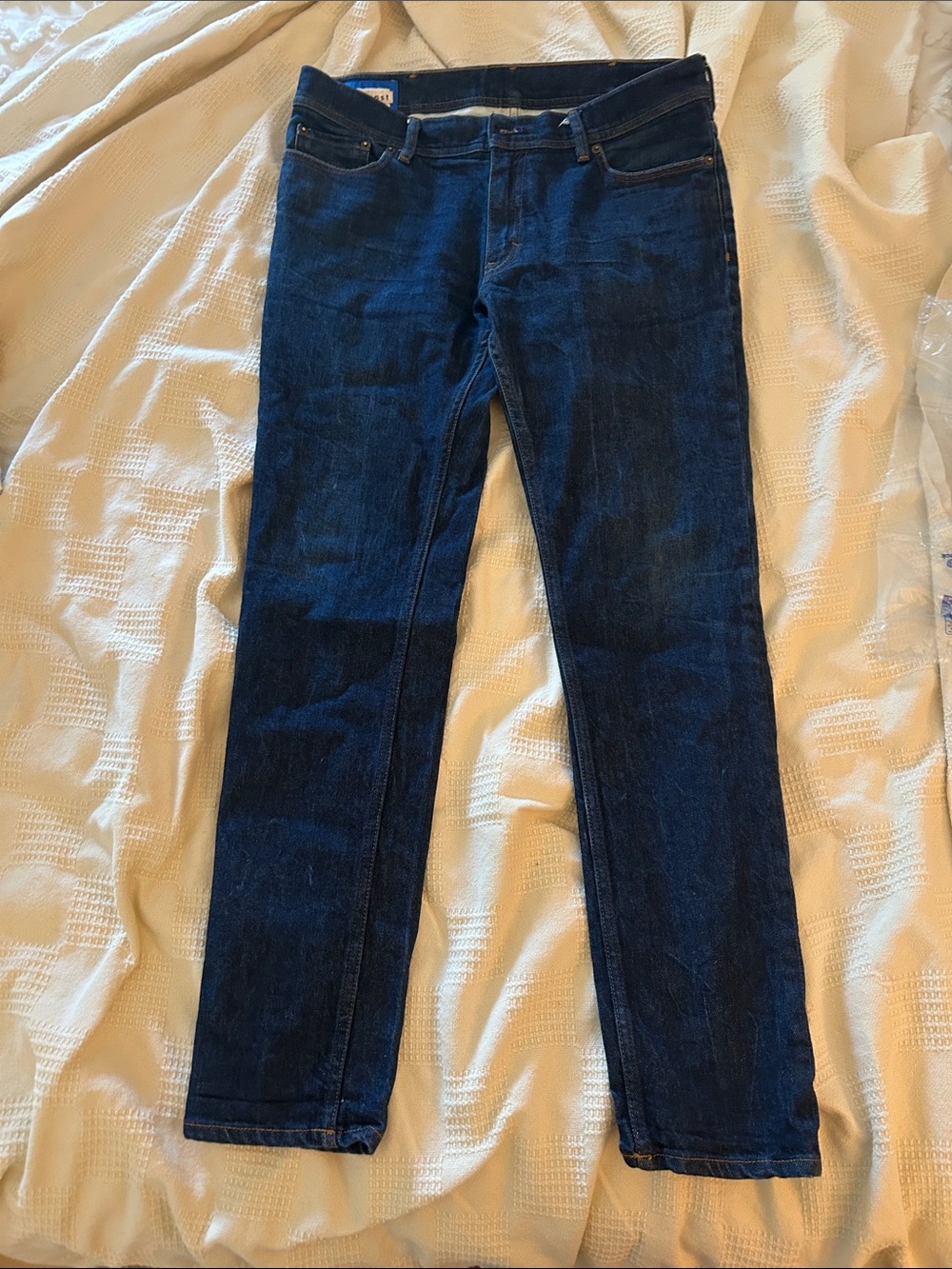 Acne Men Slim Straight 33/32 Jeans in Dark Blue